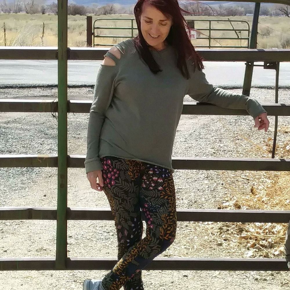 Meet your Posher, Loleeta